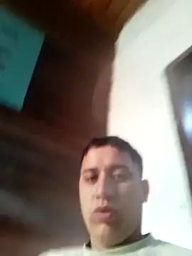 Snapshot of Alvarezz0202 chatting on July 26, 1:07 pm Alvarezz0202 online show from July 26, 1:07 pm