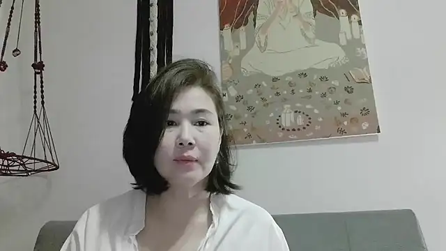 Nettie Allie online show from March 13, 5:41 pm