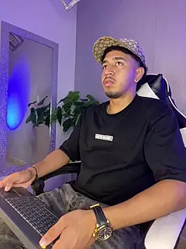 Brand Collins online show from March 26, 12:00 pm