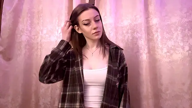 SoonMoilanen online show from December 18, 6:47 pm