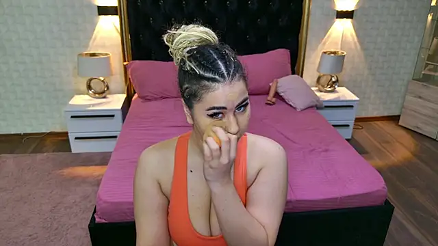 MegaBoobsDeee online show from December 4, 4:44 am