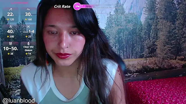 luanablood online show from December 17, 8:26 pm