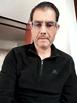 Fuegosutil online show from January 13, 8:14 pm