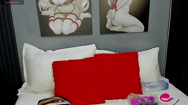 nora temptress online show from March 27, 2:39 pm