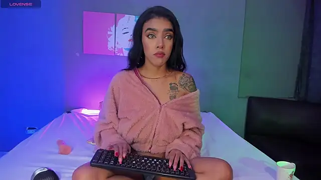 VictoriaMeller online show from January 6, 10:56 pm