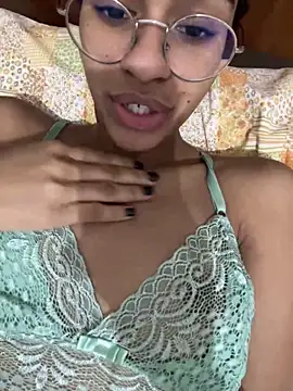 Snapshot of malditaLM chatting on April 16, 3:18 am malditaLM online show from April 16, 3:18 am