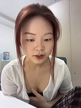 Snapshot of DMG-41 chatting on June 25, 7:46 am DMG-41 online show from June 25, 7:46 am