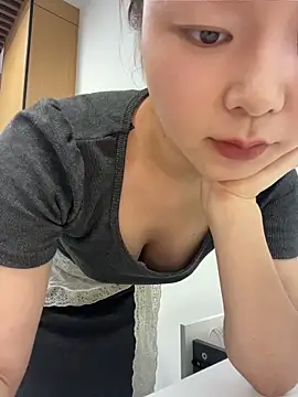 Snapshot of DMG-41 chatting on August 1, 8:13 am DMG-41 online show from August 1, 8:13 am