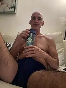 Snapshot of Elosoo chatting on July 11, 9:12 am Elosoo online show from July 11, 9:12 am