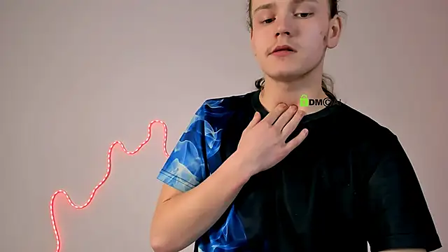 leo void online show from January 7, 9:34 am