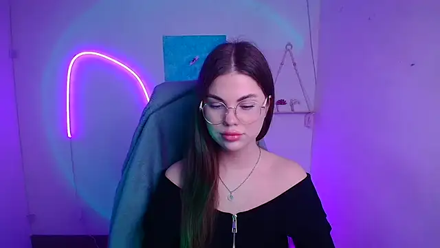 Violetta Brilliant online show from January 8, 12:07 pm