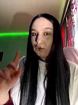 Snapshot of SweetLipssss chatting on January 9, 12:19 pm SweetLipssss online show from January 9, 12:19 pm