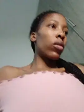 MsParisSmith online show from February 18, 5:36 am