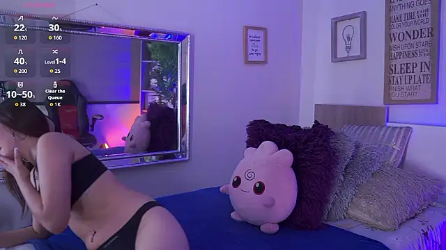 dakotaa 01 online show from March 12, 4:35 pm