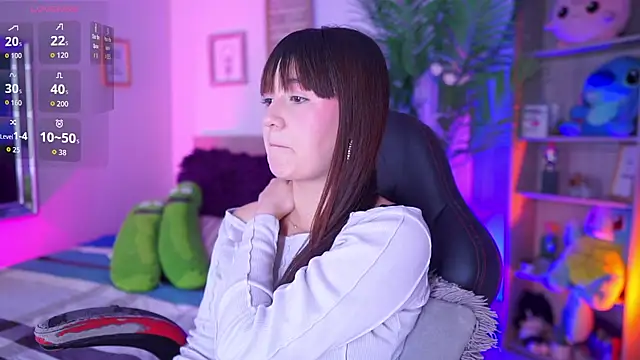 dakotaa 01 online show from April 7, 3:56 pm