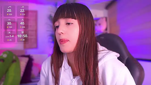 dakotaa 01 online show from May 6, 4:01 pm