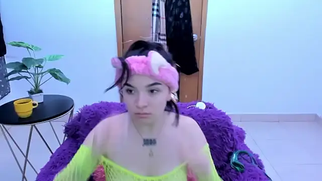 Honney 19 online show from December 16, 10:20 am