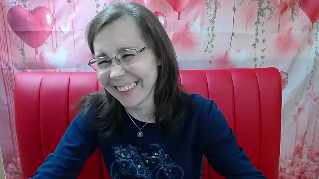 DaisyEdit online show from April 16, 11:22 am