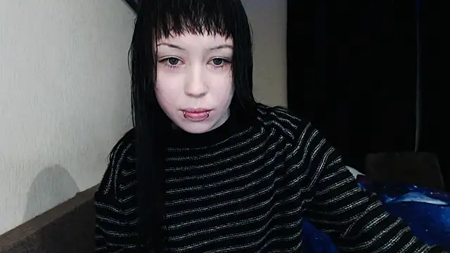 Snapshot of Lucyy666 chatting on December 15, 11:20 pm Lucyy666 online show from December 15, 11:20 pm