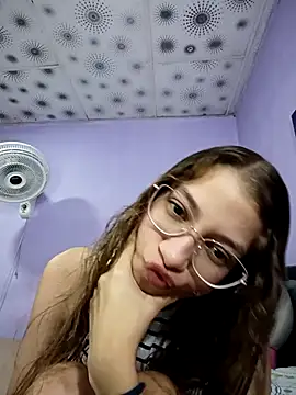 Vanneskk online show from December 14, 2:22 pm