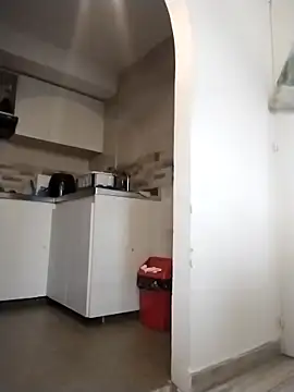 Snapshot of valenhill chatting on December 2, 2:34 pm valenhill online show from December 2, 2:34 pm