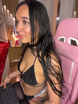 coraline vera online show from March 25, 7:42 pm