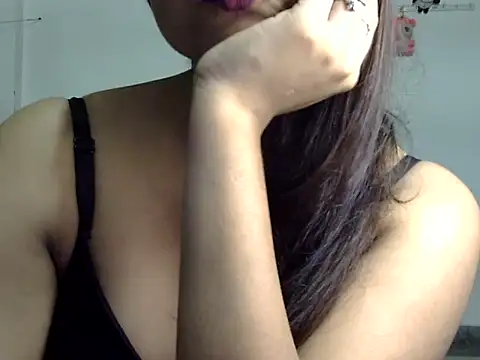 Snapshot of cute_rohani1 chatting on July 12, 2:41 pm cute rohani1 online show from July 12, 2:41 pm