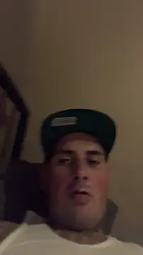 Snapshot of dopeboycali92 chatting on July 17, 4:56 pm dopeboycali92 online show from July 17, 4:56 pm