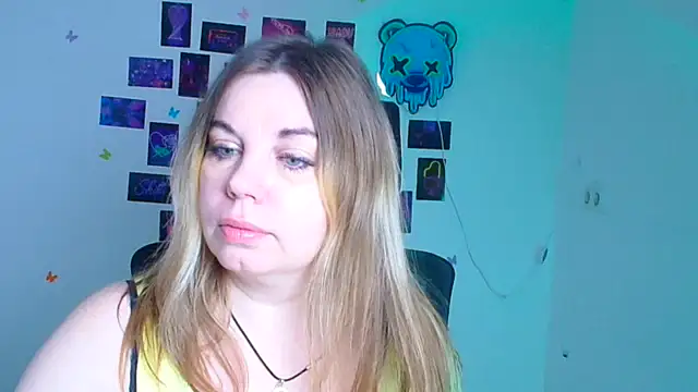 Amanda Swannn online show from December 5, 6:44 am