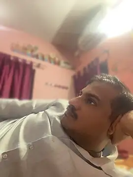 Saxymood1111 online show from April 13, 1:27 pm