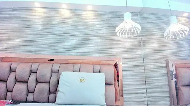 claire bonny online show from November 29, 6:44 pm