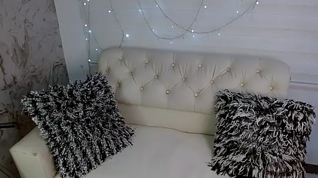 zahira1 online show from January 17, 6:00 pm