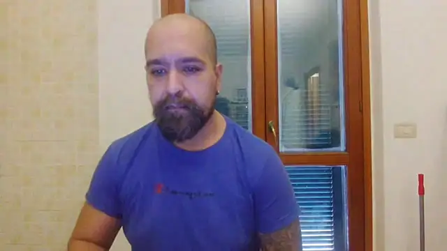 Snapshot of AMIRDIB2025 chatting on February 8, 3:37 pm AMIRDIB2025 online show from February 8, 3:37 pm