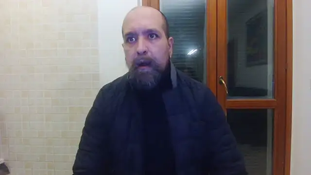 Snapshot of AMIRDIB2025 chatting on February 20, 10:21 pm AMIRDIB2025 online show from February 20, 10:21 pm