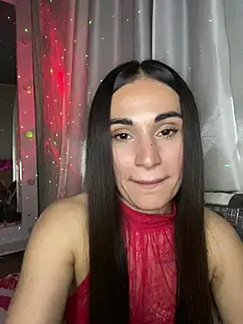 Snapshot of MonikaSi chatting on April 19, 6:10 pm MonikaSi online show from April 19, 6:10 pm