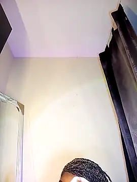 GraceMaaceey online show from March 18, 11:46 am