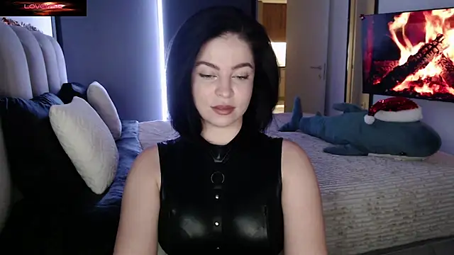 RachelCamp online show from January 6, 9:50 pm