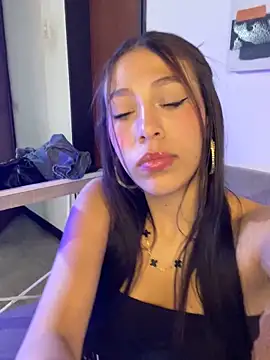 MiaScott Pink online show from December 14, 8:02 pm