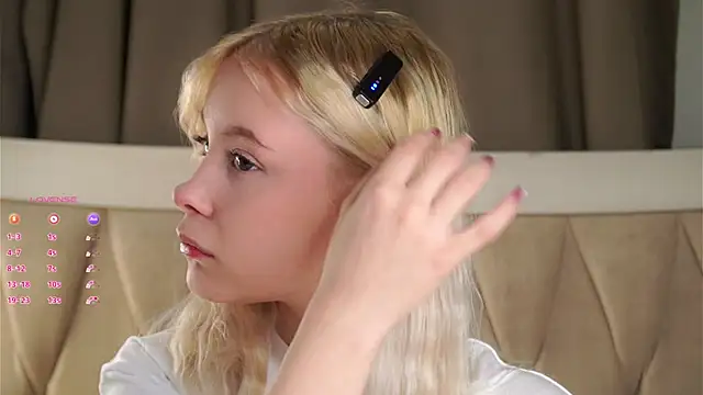 AunclreaVache online show from February 16, 1:18 pm