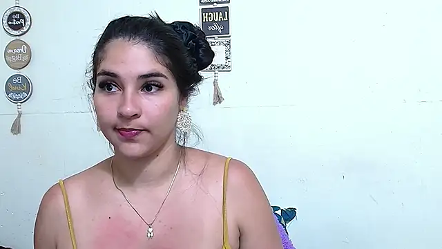 rose towers4 online show from April 8, 9:31 am