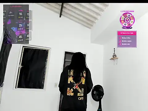 Snapshot of sweetCatallina chatting on May 29, 10:24 am sweetCatallina online show from May 29, 10:24 am