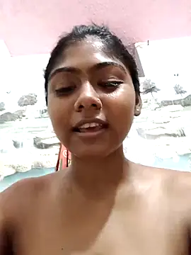 Snapshot of Cute_diya023 chatting on April 23, 3:47 pm Cute diya023 online show from April 23, 3:47 pm