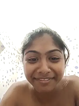 Snapshot of Cute_diya023 chatting on May 12, 6:43 am Cute diya023 online show from May 12, 6:43 am