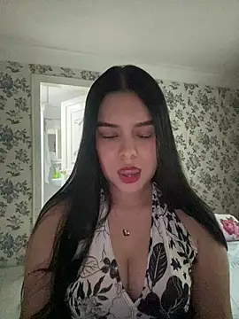 Snapshot of sweet_ruby_ chatting on May 25, 1:22 am sweet ruby online show from May 25, 1:22 am