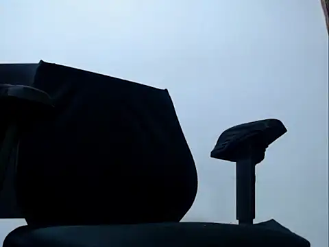 vitorbigpack online show from November 28, 5:26 pm