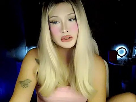 urfuckingdoll69 online show from July 17, 2:02 pm