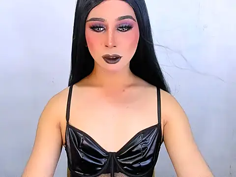 Seductive Paloma online show from May 3, 4:35 pm