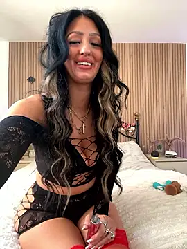 Snapshot of Lolaxox_ chatting on January 10, 1:46 pm Lolaxox online show from January 10, 1:46 pm