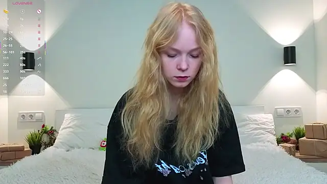 GhisllaineWestler online show from February 12, 4:18 am