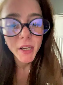 Naughty leigh  online show from January 13, 6:24 pm